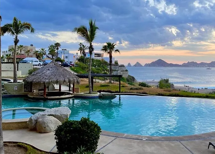 Beachfront Luxury W Pool Appartamento Cabo San Lucas